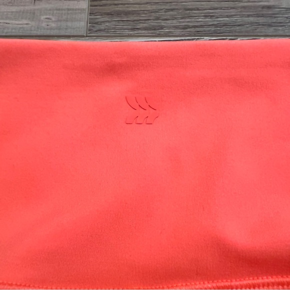 All In Motion NWOT Brushed Sculpt High Rise Workout Leggings Small Neon Orange - Picture 7 of 11